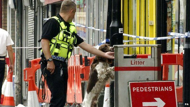 alt="Perro detector British Transport Police" 